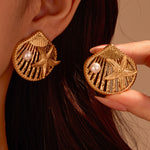 Load image into Gallery viewer, Treasure of the Heart – Golden Clam Stud Earrings
