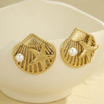 Load image into Gallery viewer, Treasure of the Heart – Golden Clam Stud Earrings
