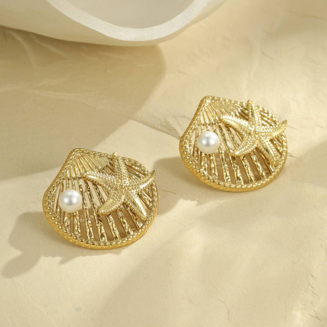 Treasure of the Heart – Golden Clam Stud Earrings