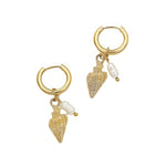 Load image into Gallery viewer, Golden Tide Embrace – Magnetic Shell Clip-On Earrings
